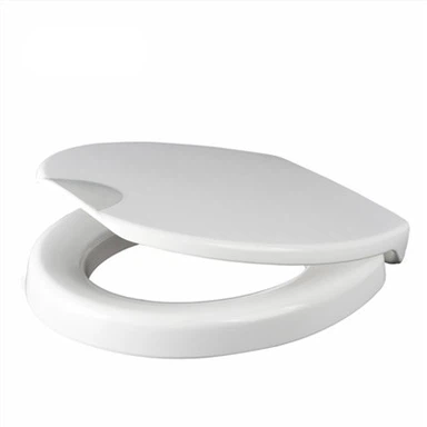 上げられた便座 400 ポンド